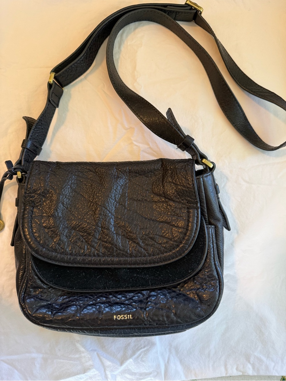 Fossil Peyton Flap Crossbody Black Pebbled Leather – ZB6918 - Picture 3 of 16